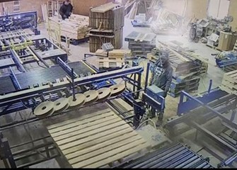 2022 Pallet Chief IV Pallet Nailer and Assembly System